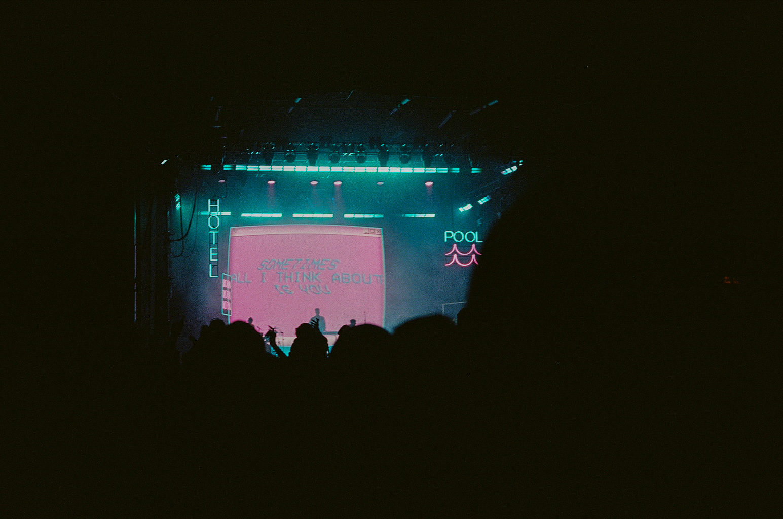 Glass Animals performing at the Ocean View stage on Day 1 of CRSSD Spring 2022.